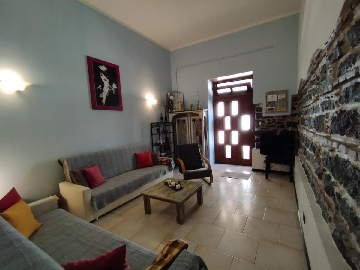 Apartment Trezza Aci Trezza Phòng bức ảnh